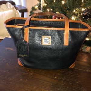 Dooney & Bourke Pebble Grain Charleston Tote 1975